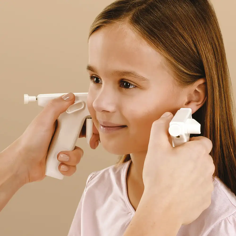 Przekłuwanie Uszu Blomdahl